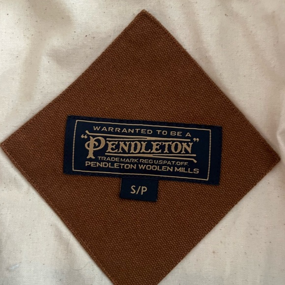 Pendleton Sherpa Jacket - Picture 3 of 3